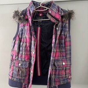 Ariat Plaid Quilted Vest Women’s Medium Hooded Pink Navy Riding Vest
